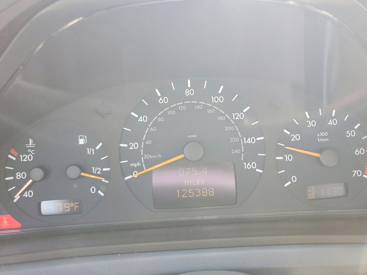 2002 Mercedes-benz Clk 320 Silver vin: WDBLJ65G42T122122