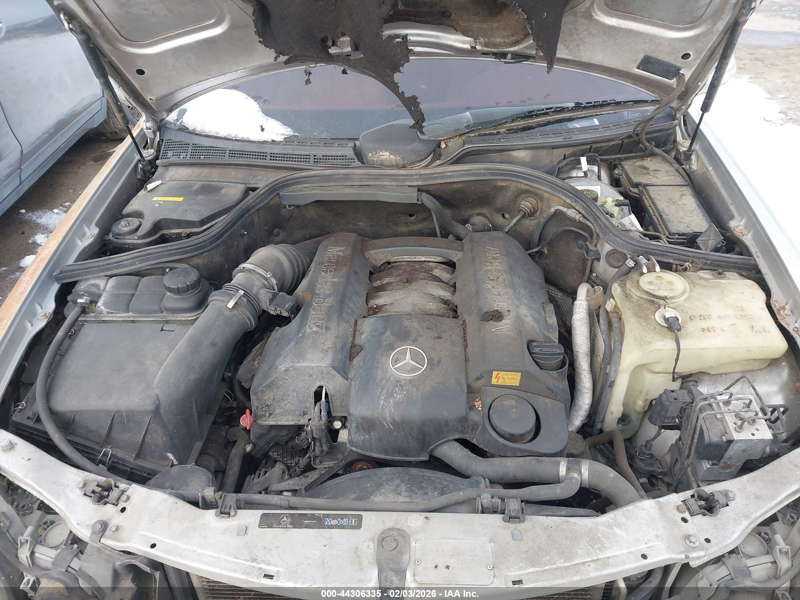 2002 Mercedes-benz Clk 320   Silver vin: WDBLJ65G42T123724
