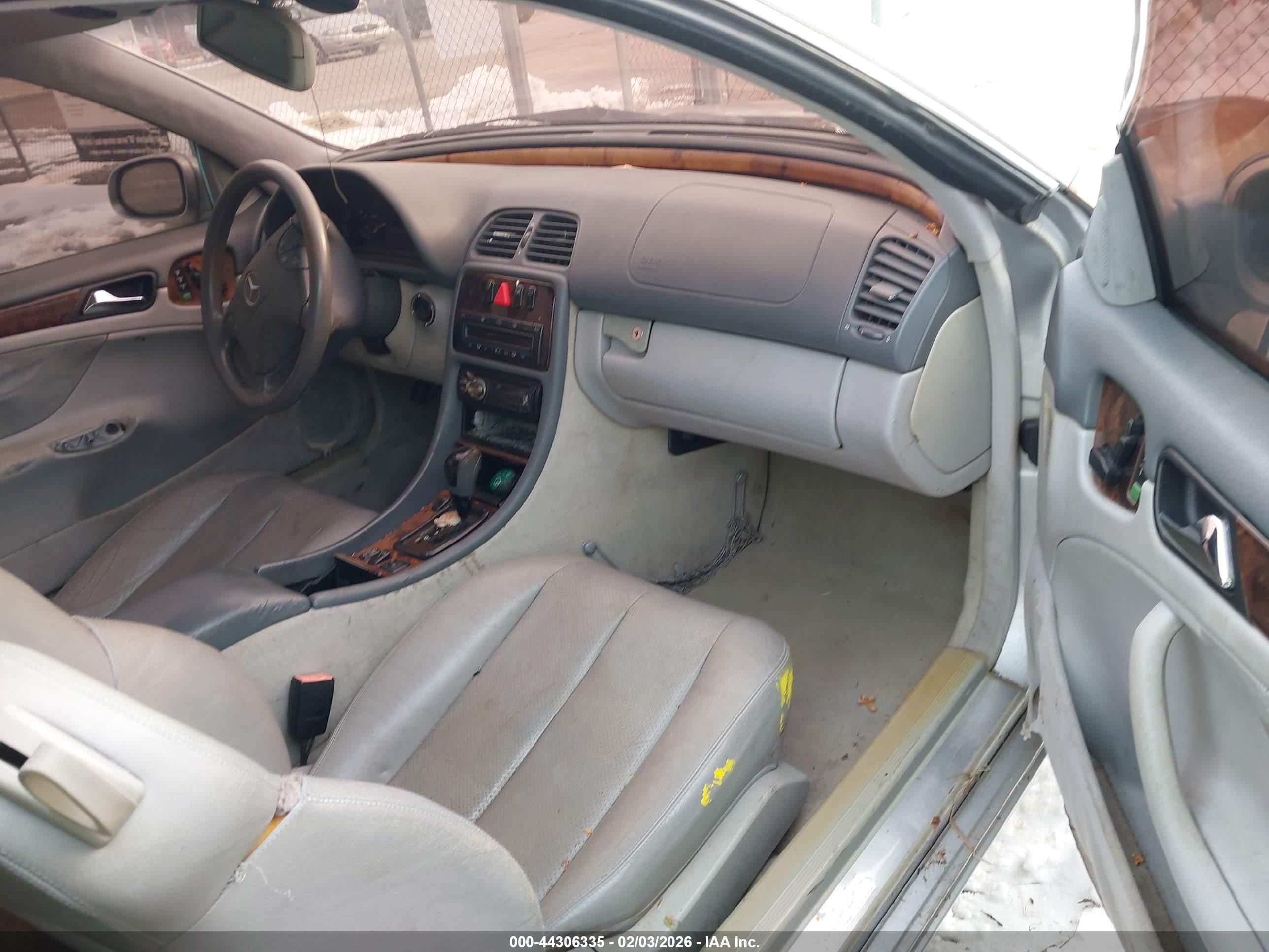 2002 Mercedes-benz Clk 320   Silver vin: WDBLJ65G42T123724