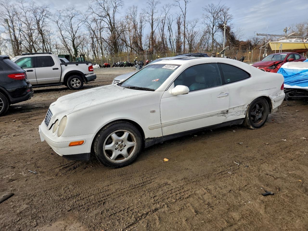 1998 Mercedes-benz Clk 320 White vin: WDBLJ65G4WF041528