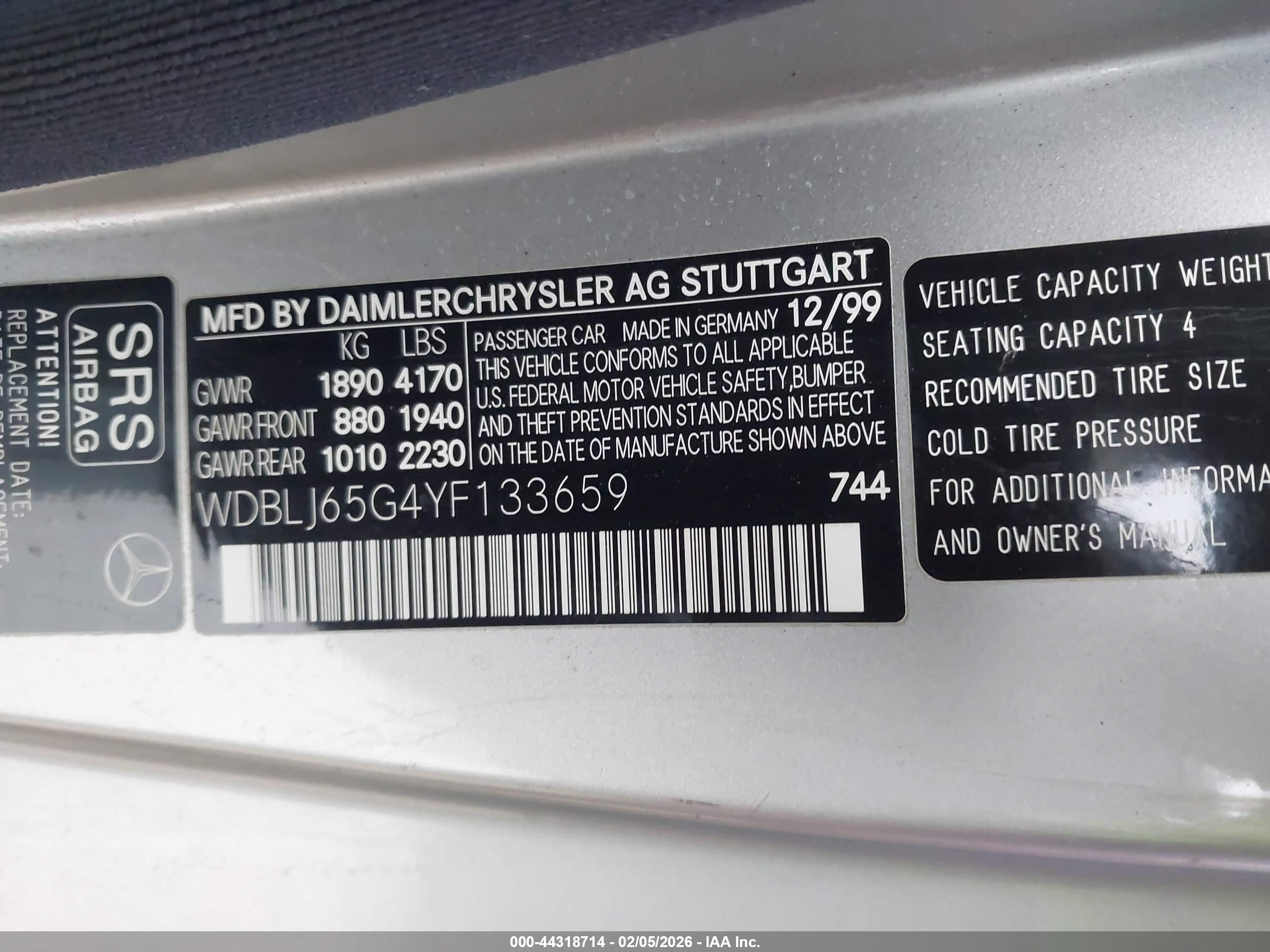 2000 Mercedes-benz Clk 320   Silver vin: WDBLJ65G4YF133659