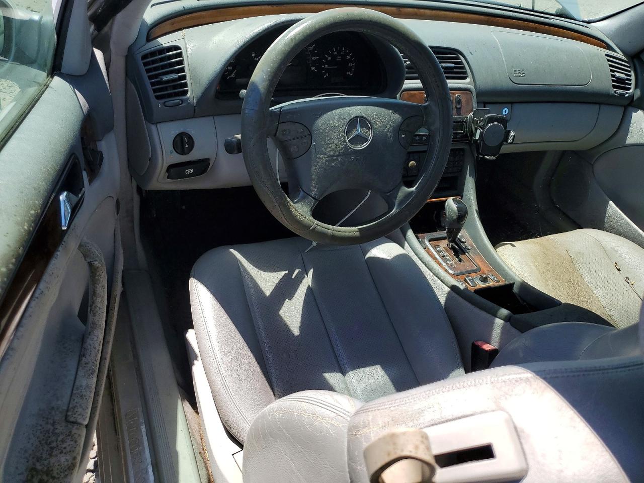 2002 Mercedes-benz Clk 320 Silver vin: WDBLJ65G52T128169
