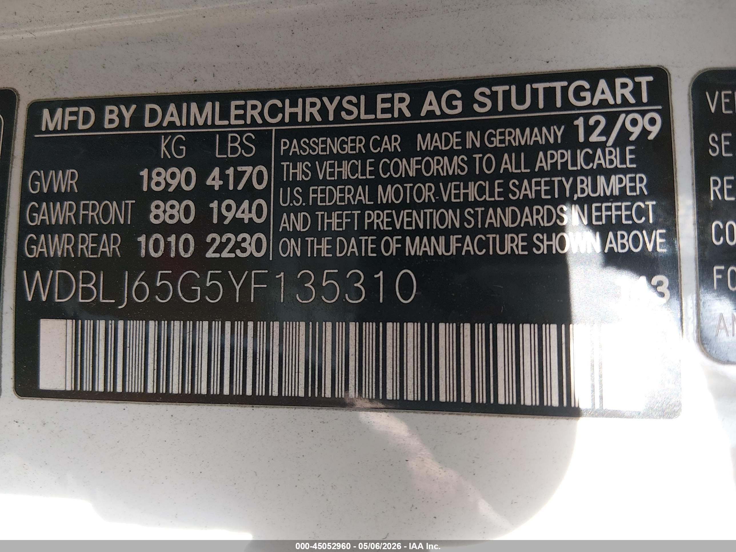 2000 Mercedes-benz Clk 320   White vin: WDBLJ65G5YF135310