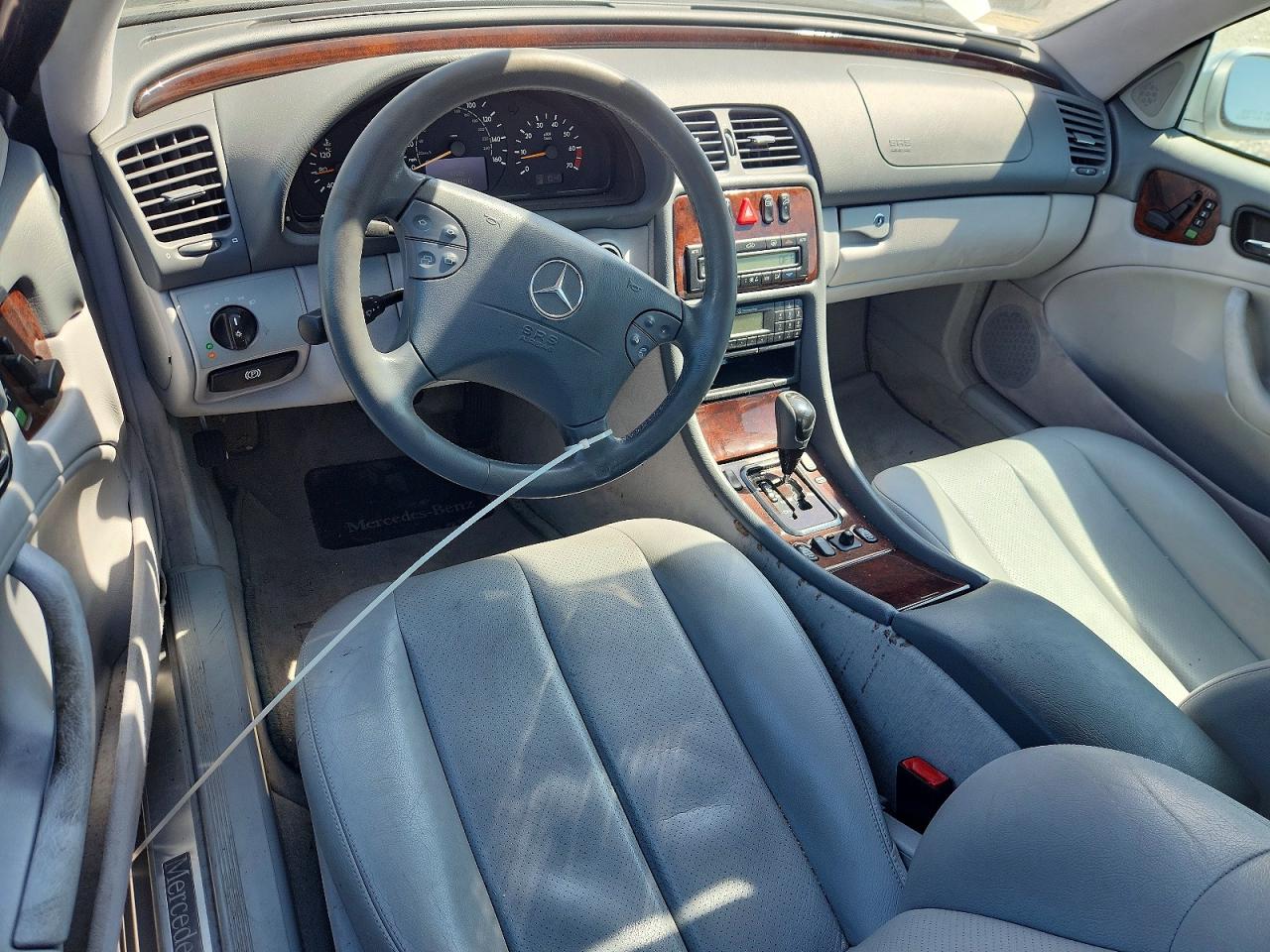 2002 Mercedes-benz Clk 320 Silver vin: WDBLJ65G72T107324