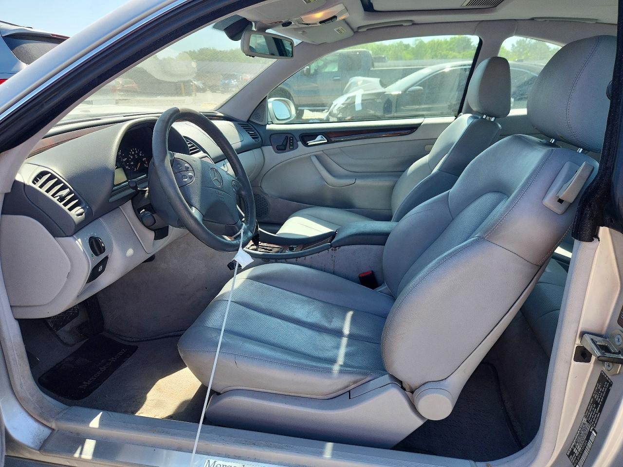 2002 Mercedes-benz Clk 320 Silver vin: WDBLJ65G72T107324