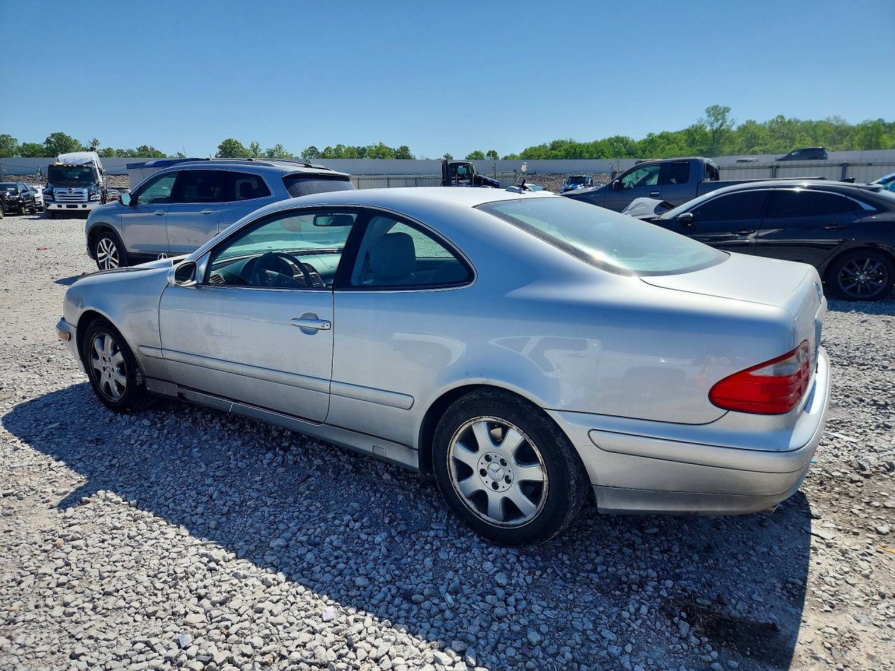 2002 Mercedes-benz Clk 320 Silver vin: WDBLJ65G72T107324