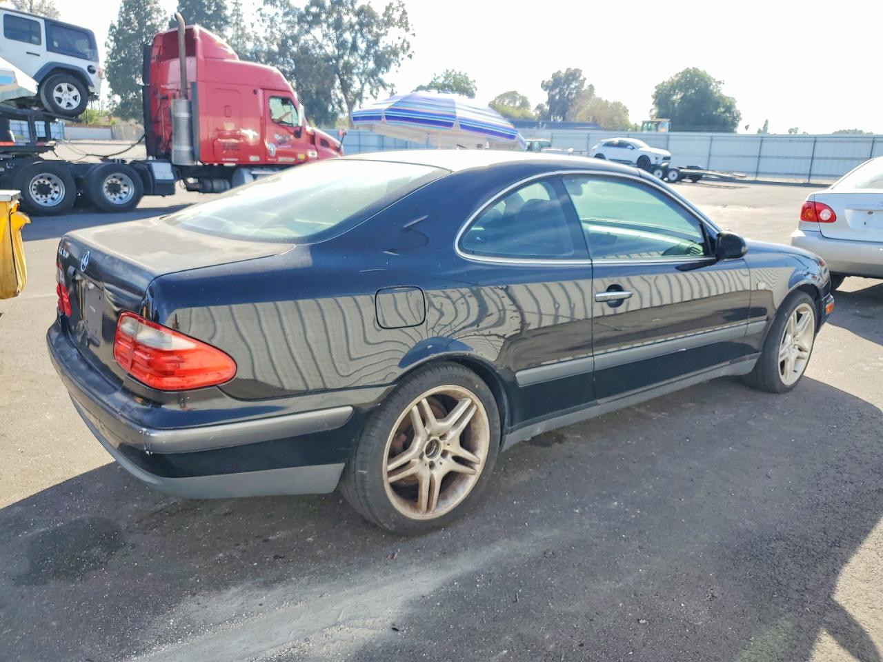1999 Mercedes-benz Clk 320 Black vin: WDBLJ65G7XF086058