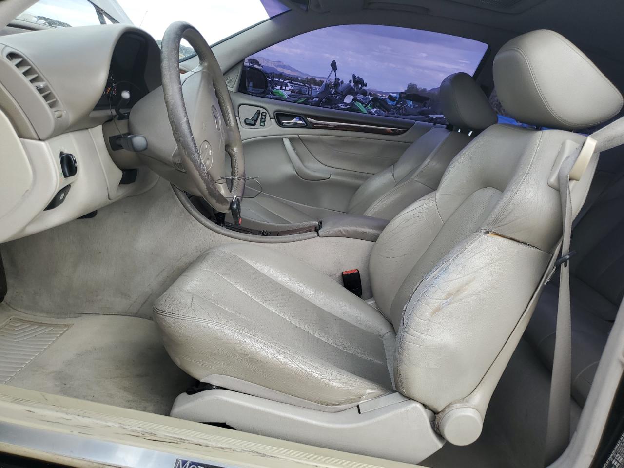 2002 Mercedes-benz Clk 320 Black vin: WDBLJ65G92F198546