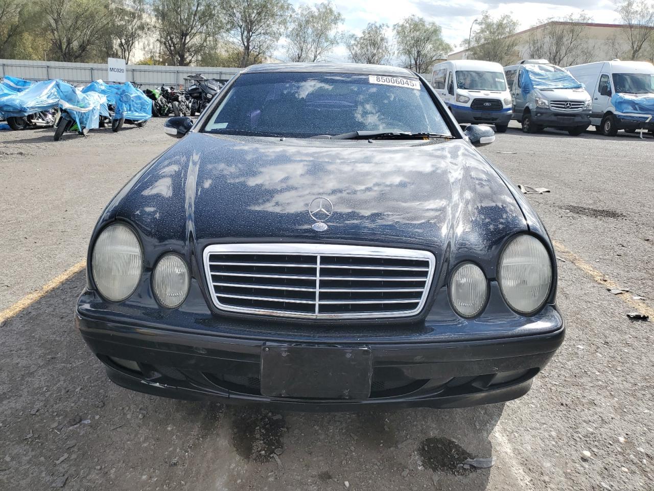 2002 Mercedes-benz Clk 320 Black vin: WDBLJ65G92F198546