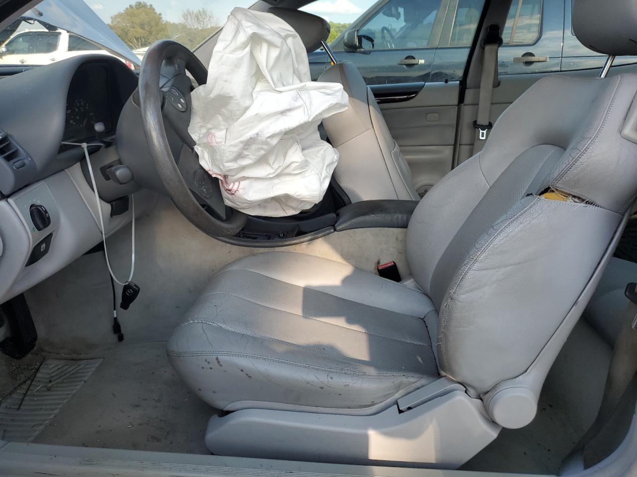 2002 Mercedes-benz Clk 320 Silver vin: WDBLJ65G92F200425