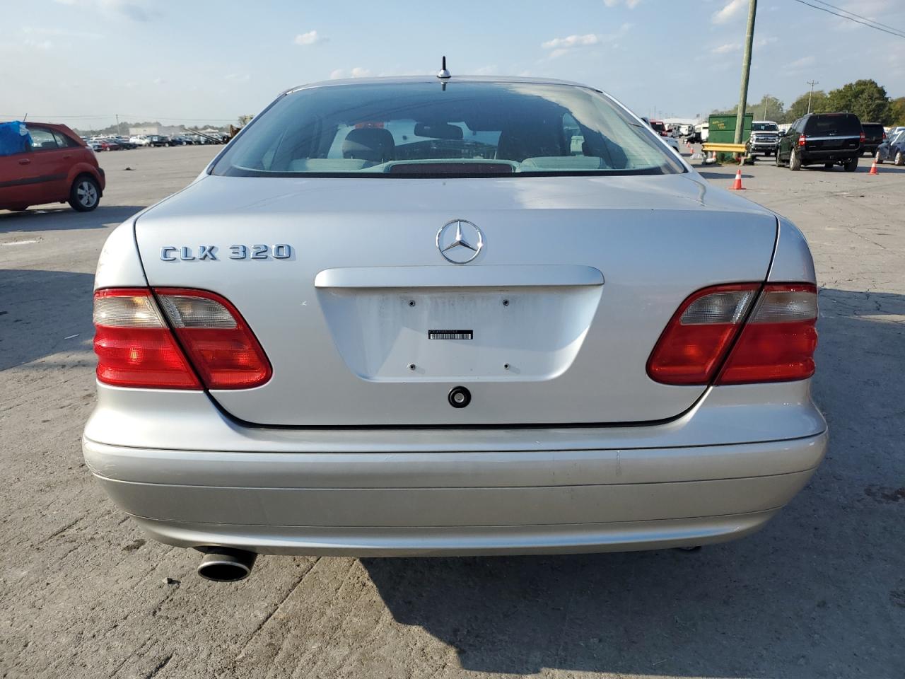 2002 Mercedes-benz Clk 320 Silver vin: WDBLJ65G92F200425