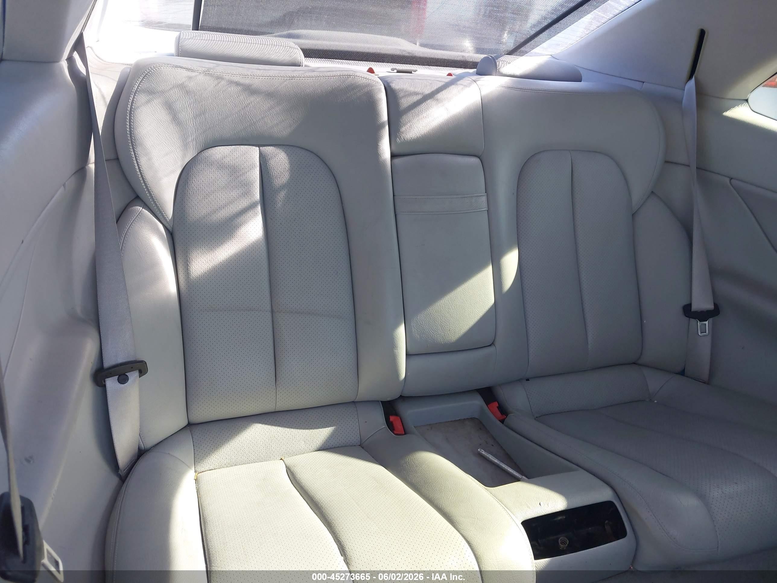 1998 Mercedes-benz Clk 320   Серебряный vin: WDBLJ65G9WF033716