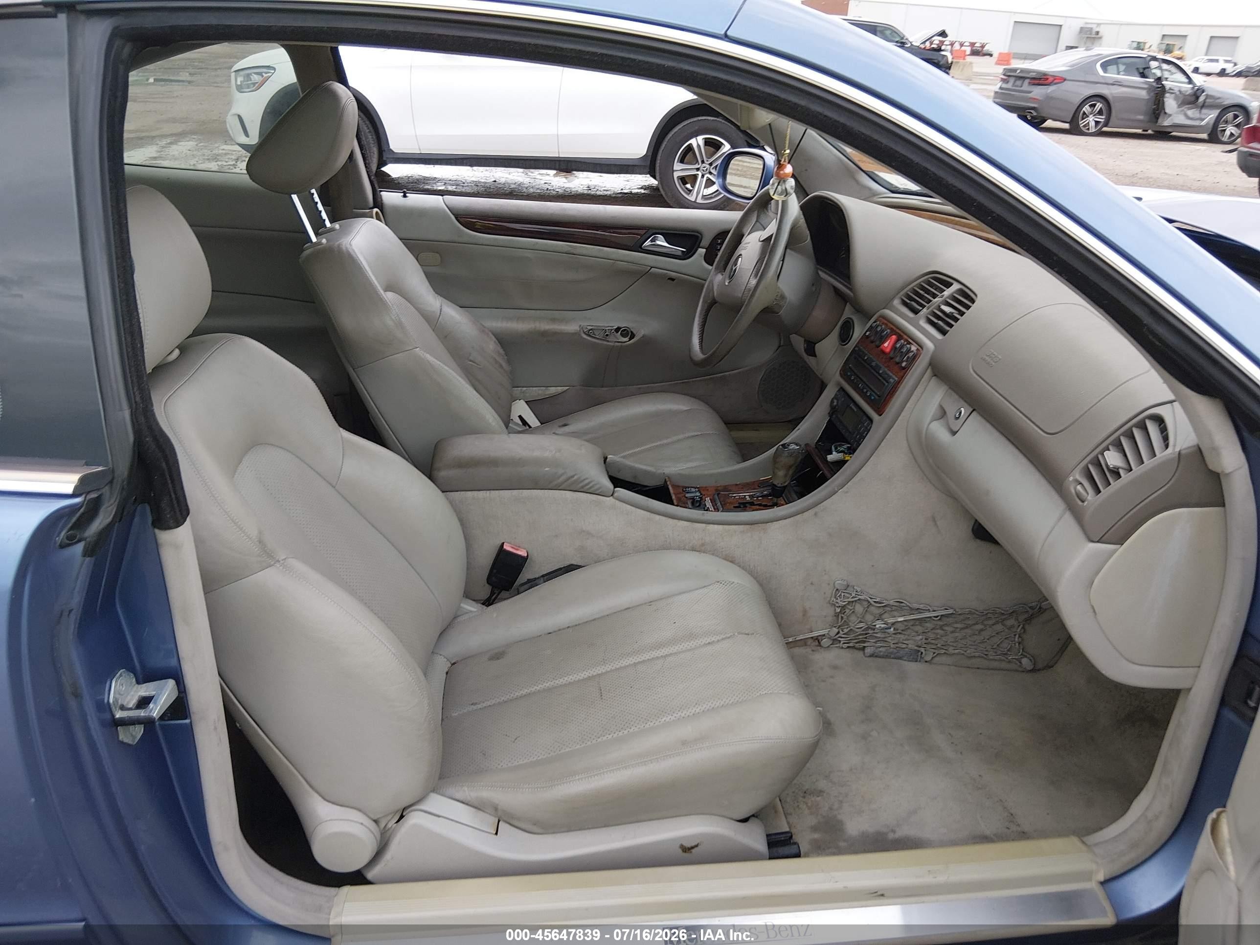 1999 Mercedes-benz Clk 320 Blue vin: WDBLJ65G9XF097420