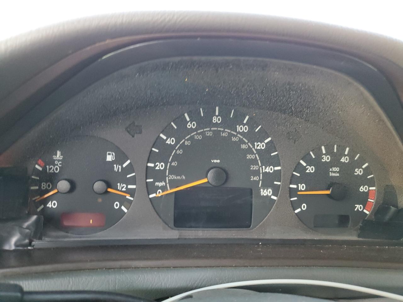 2002 Mercedes-benz Clk 320 Silver vin: WDBLJ65GX2F199379