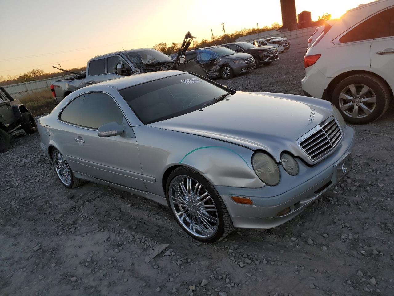 2002 Mercedes-benz Clk 320 Silver vin: WDBLJ65GX2F199379