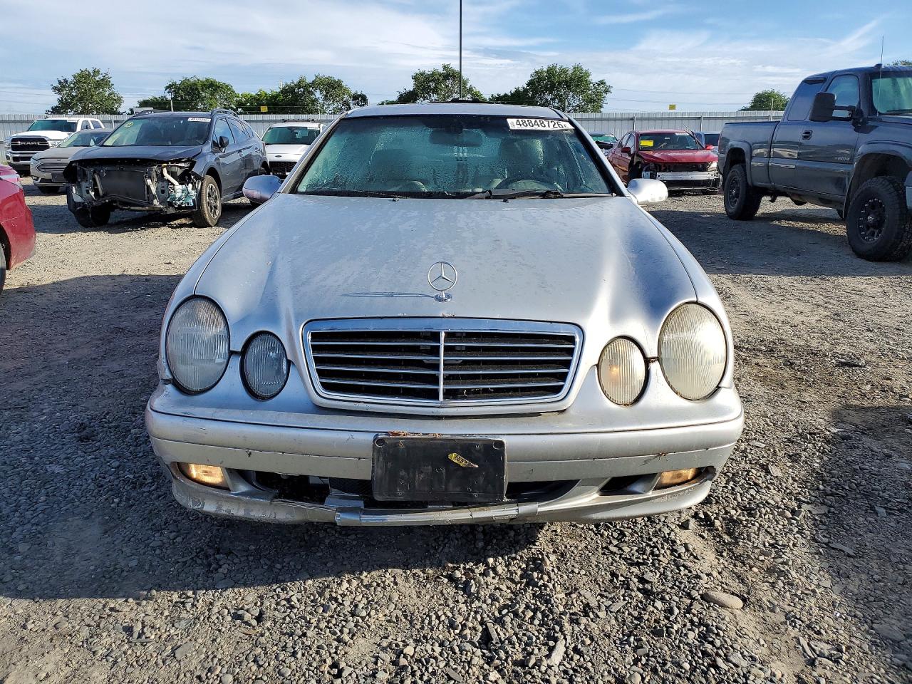 2000 Mercedes-benz Clk 320 Silver vin: WDBLJ65GXYF157240