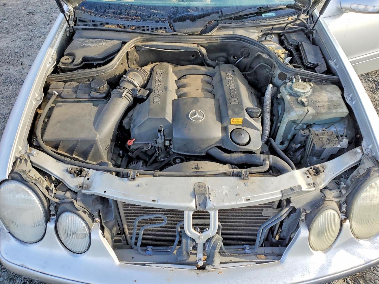 2000 Mercedes-benz Clk 320 Silver vin: WDBLJ65GXYF157240