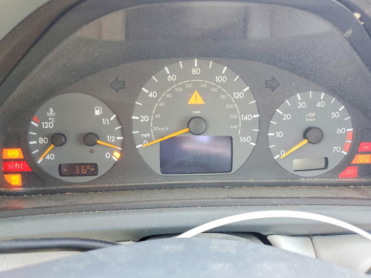 2002 Mercedes-benz Clk 430 Silver vin: WDBLJ70G02F199193