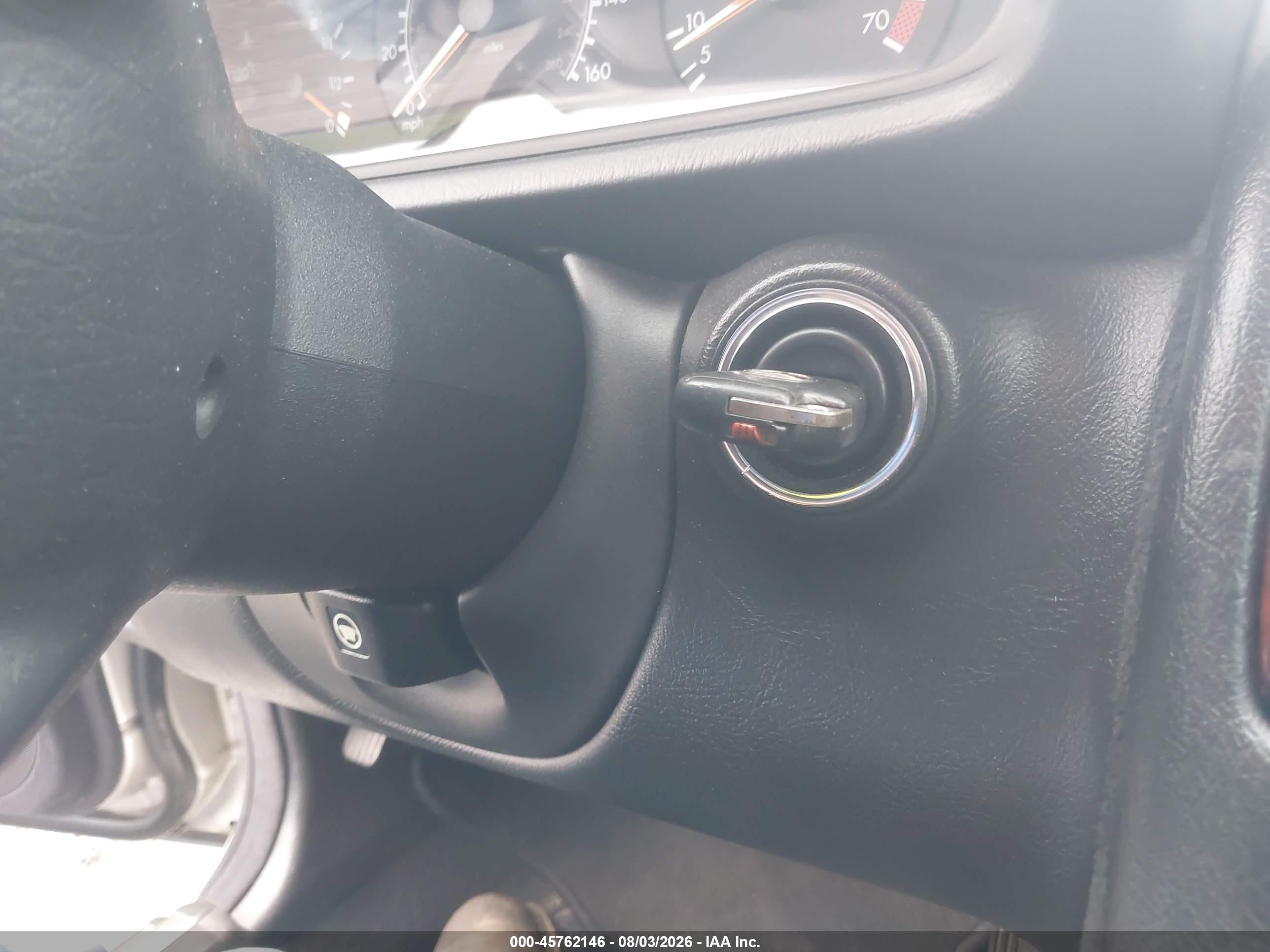 1999 Mercedes-benz Clk 430   Серебряный vin: WDBLJ70G0XF105322