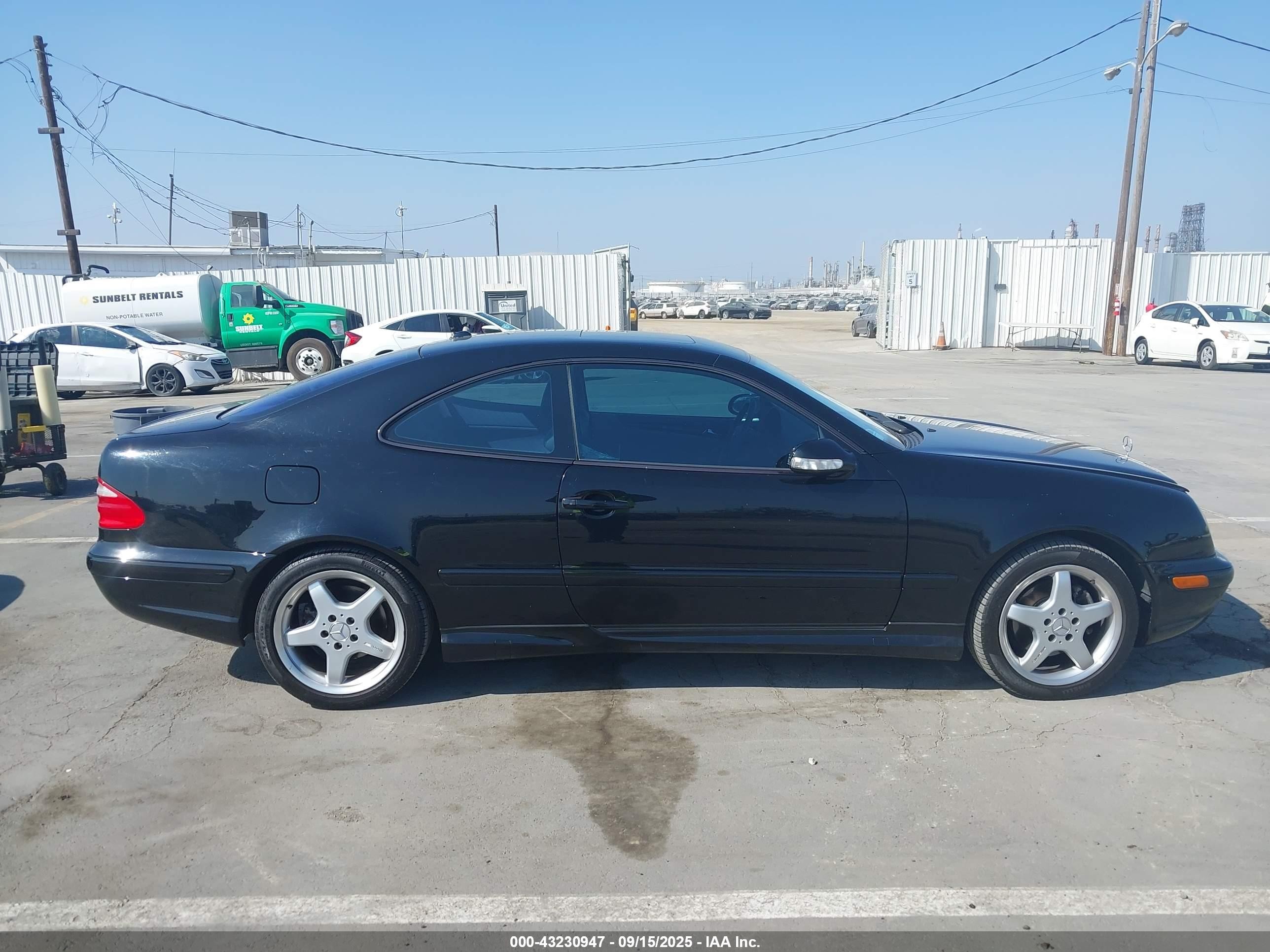 2002 Mercedes-benz Clk 430   Черный vin: WDBLJ70G22F200540