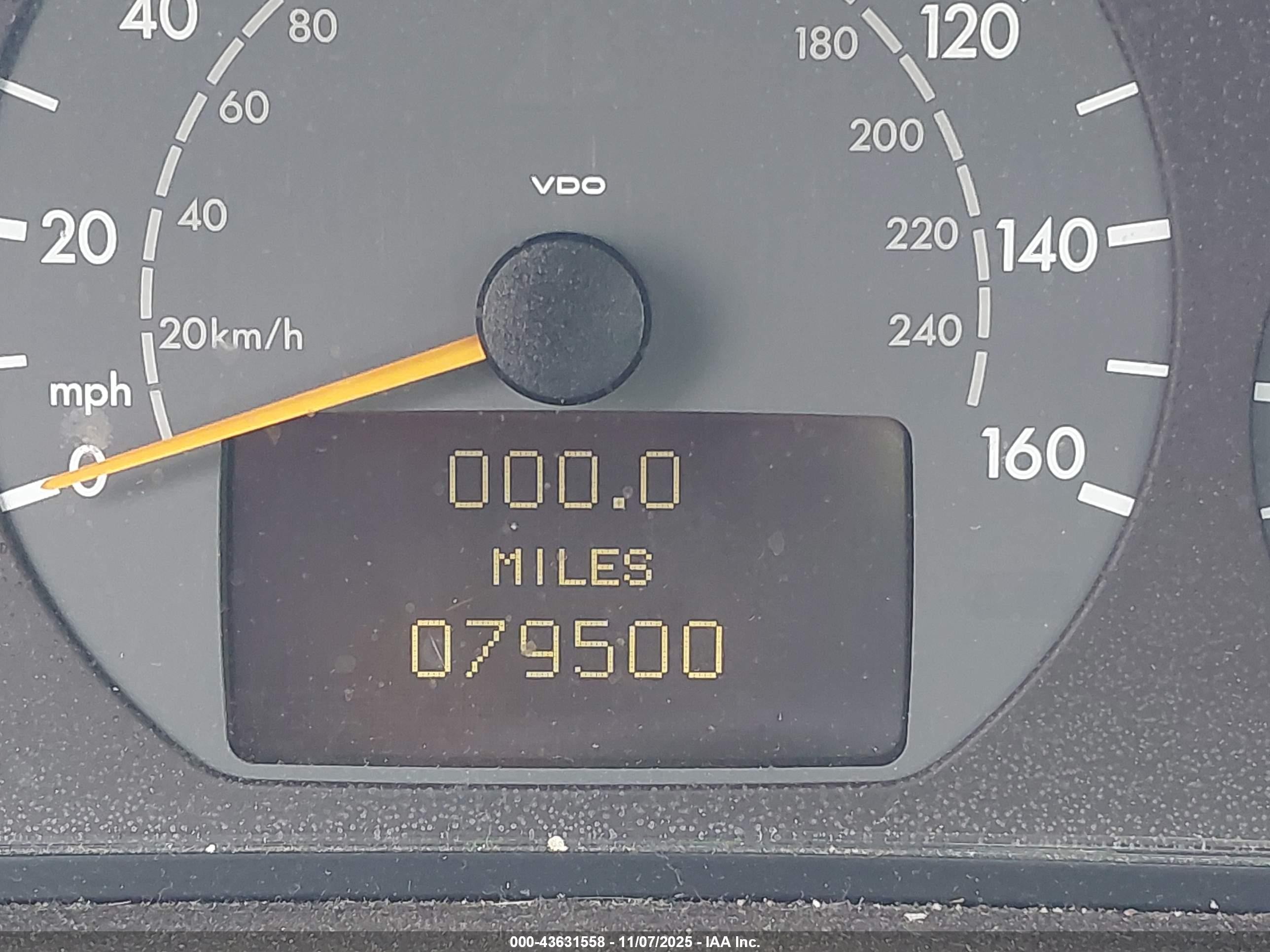 2002 Mercedes-benz Clk 430   Бордовый vin: WDBLJ70G22T099940