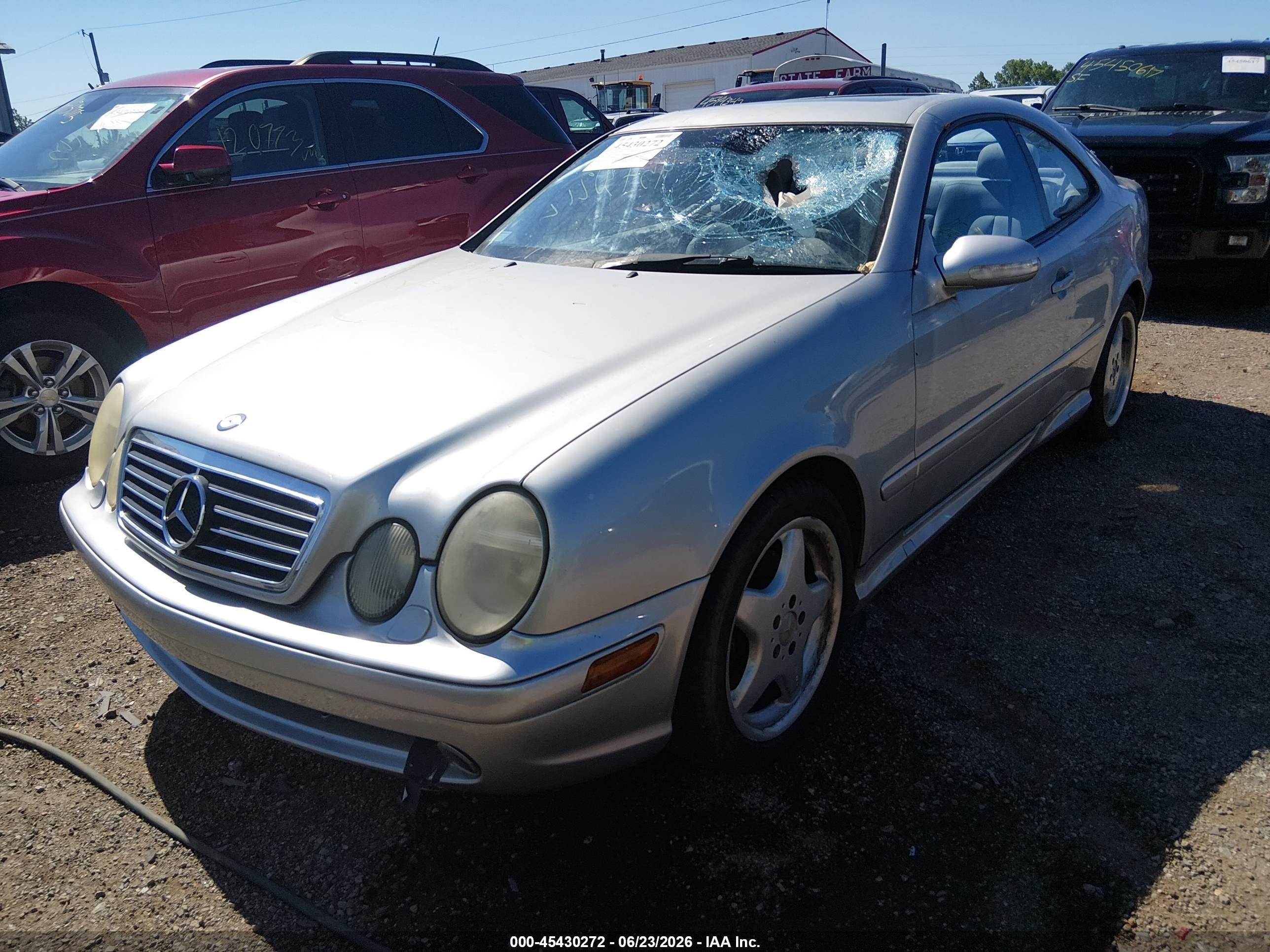 2000 Mercedes-benz Clk 430   Silver vin: WDBLJ70G2YF134788