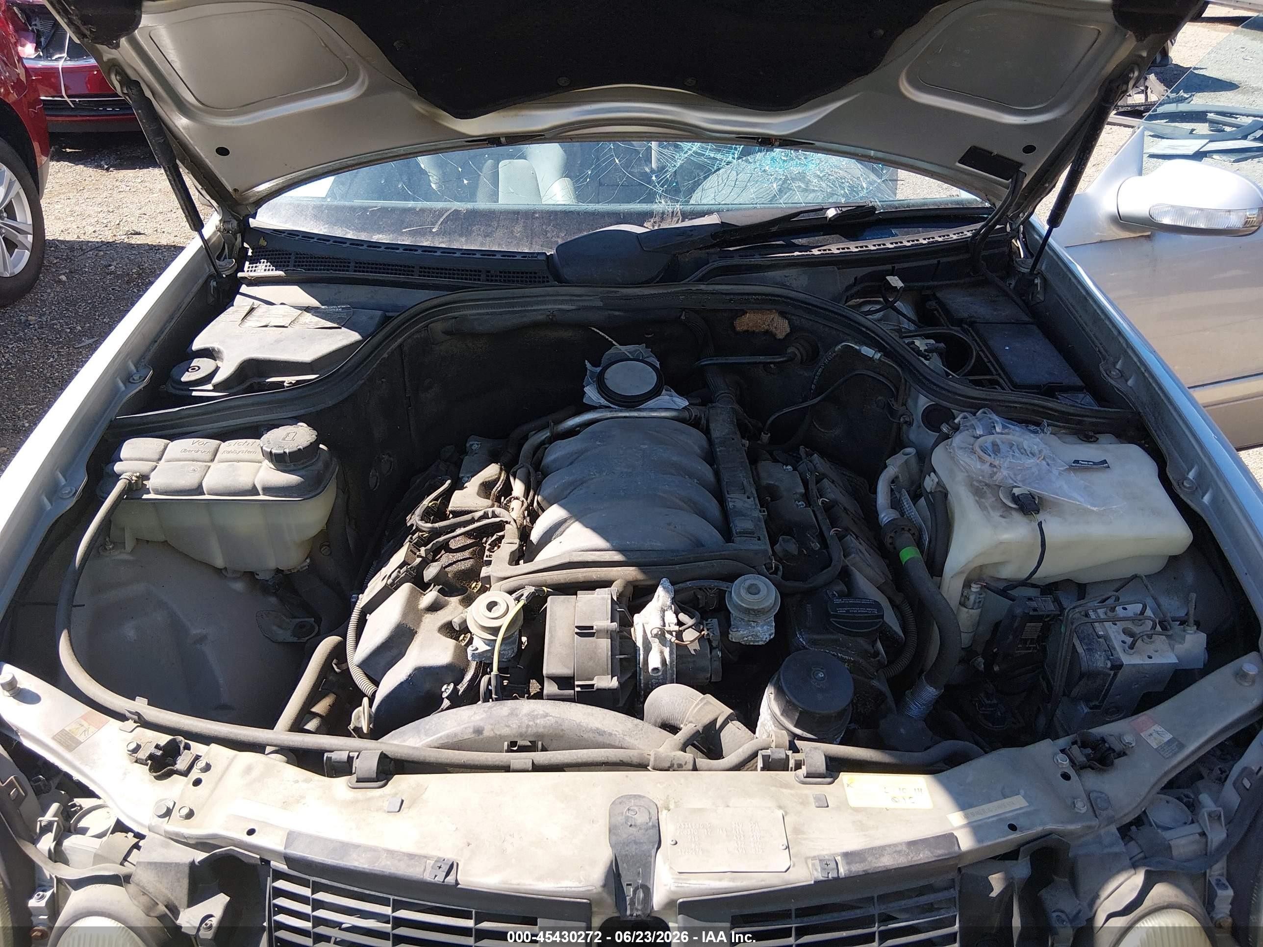 2000 Mercedes-benz Clk 430   Silver vin: WDBLJ70G2YF134788