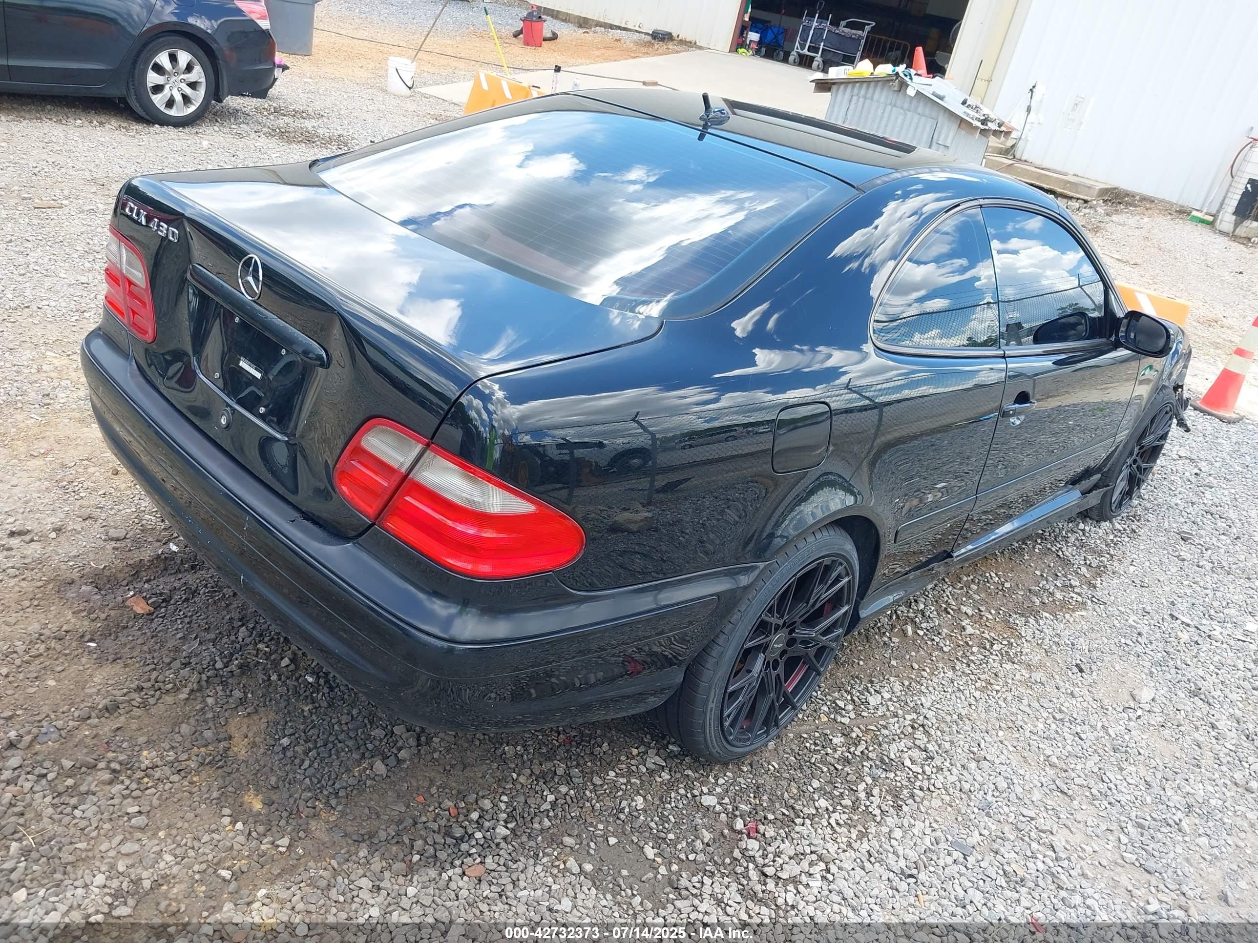 2002 Mercedes-benz Clk 430   Black vin: WDBLJ70G32T110122