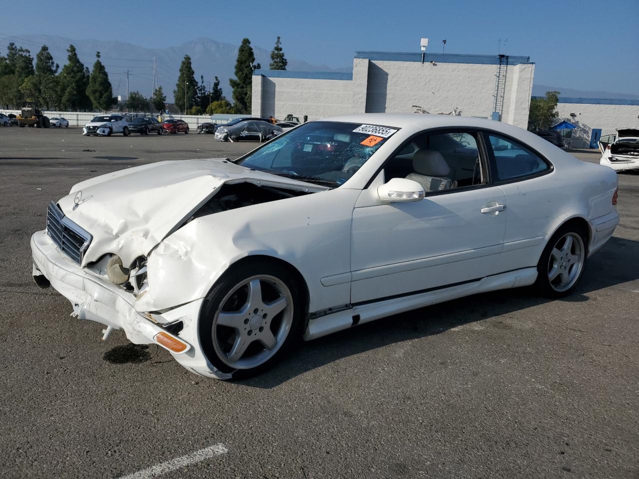 2002 Mercedes-benz Clk 430 White vin: WDBLJ70G32T123792