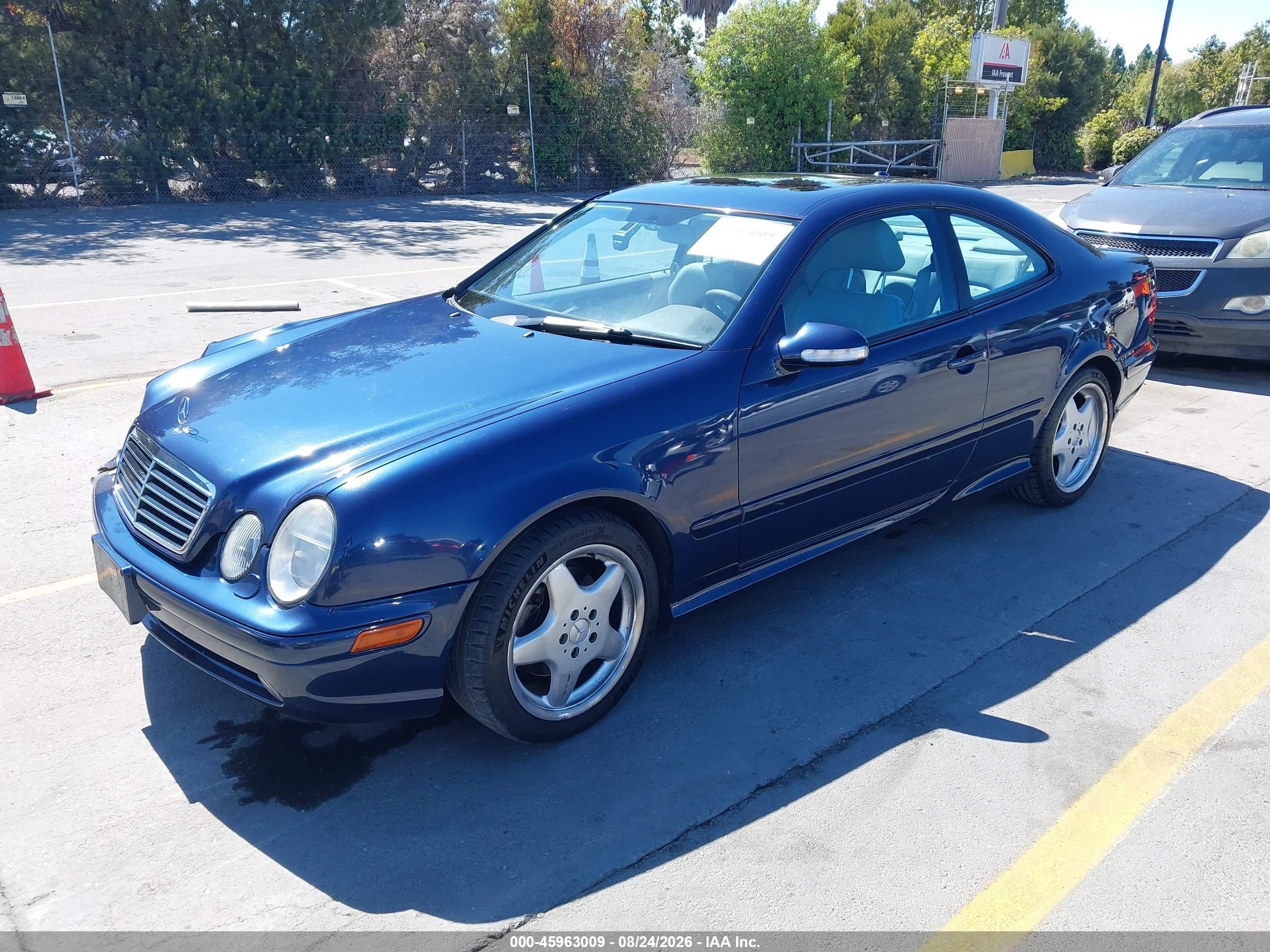 2000 Mercedes-benz Clk 430 Blue vin: WDBLJ70G7YF158892