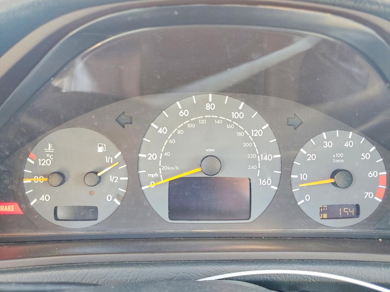 2002 Mercedes-benz Clk 430 Black vin: WDBLJ70G92T111615
