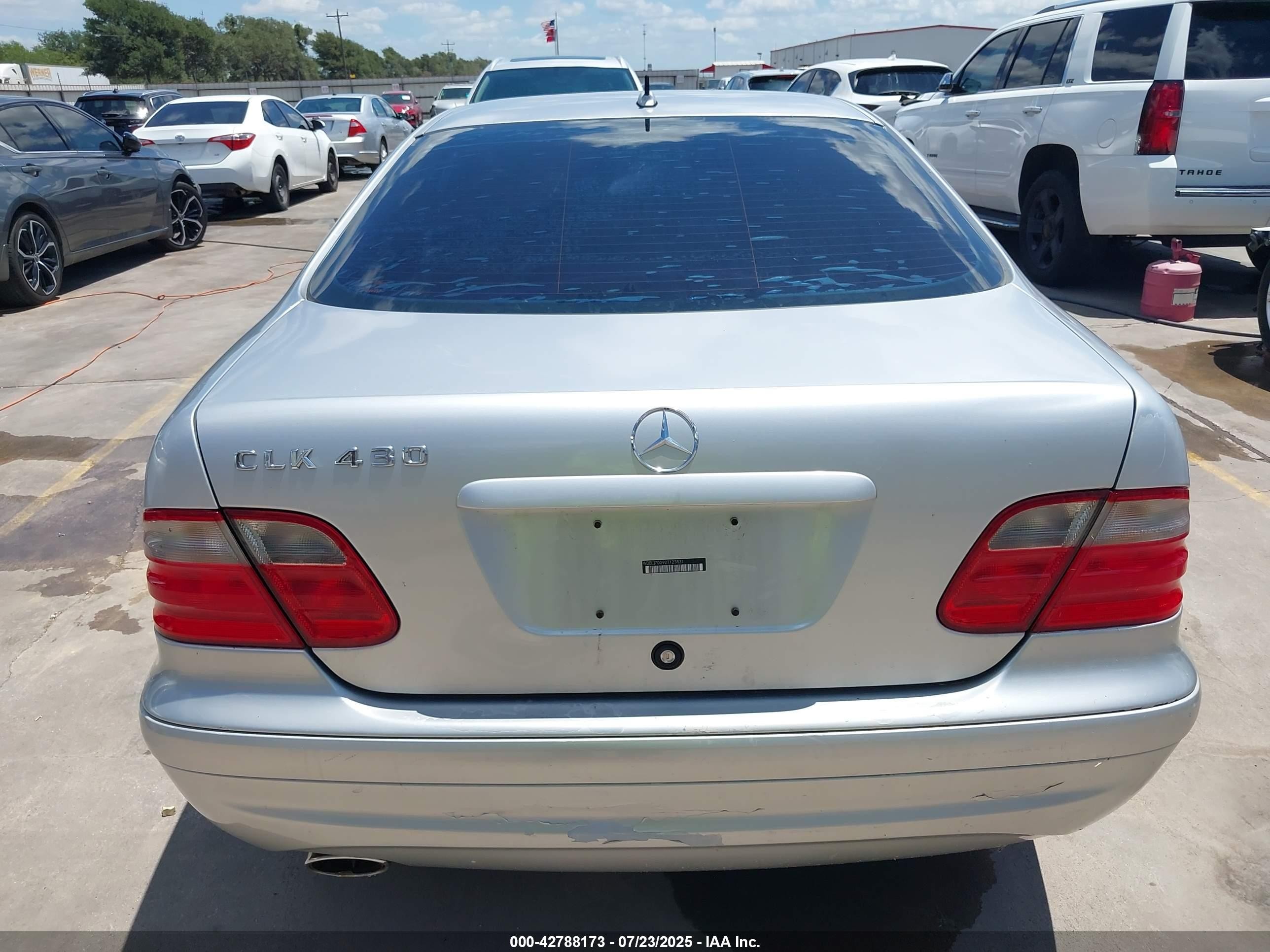 2002 Mercedes-benz Clk 430   Silver vin: WDBLJ70G92T123831