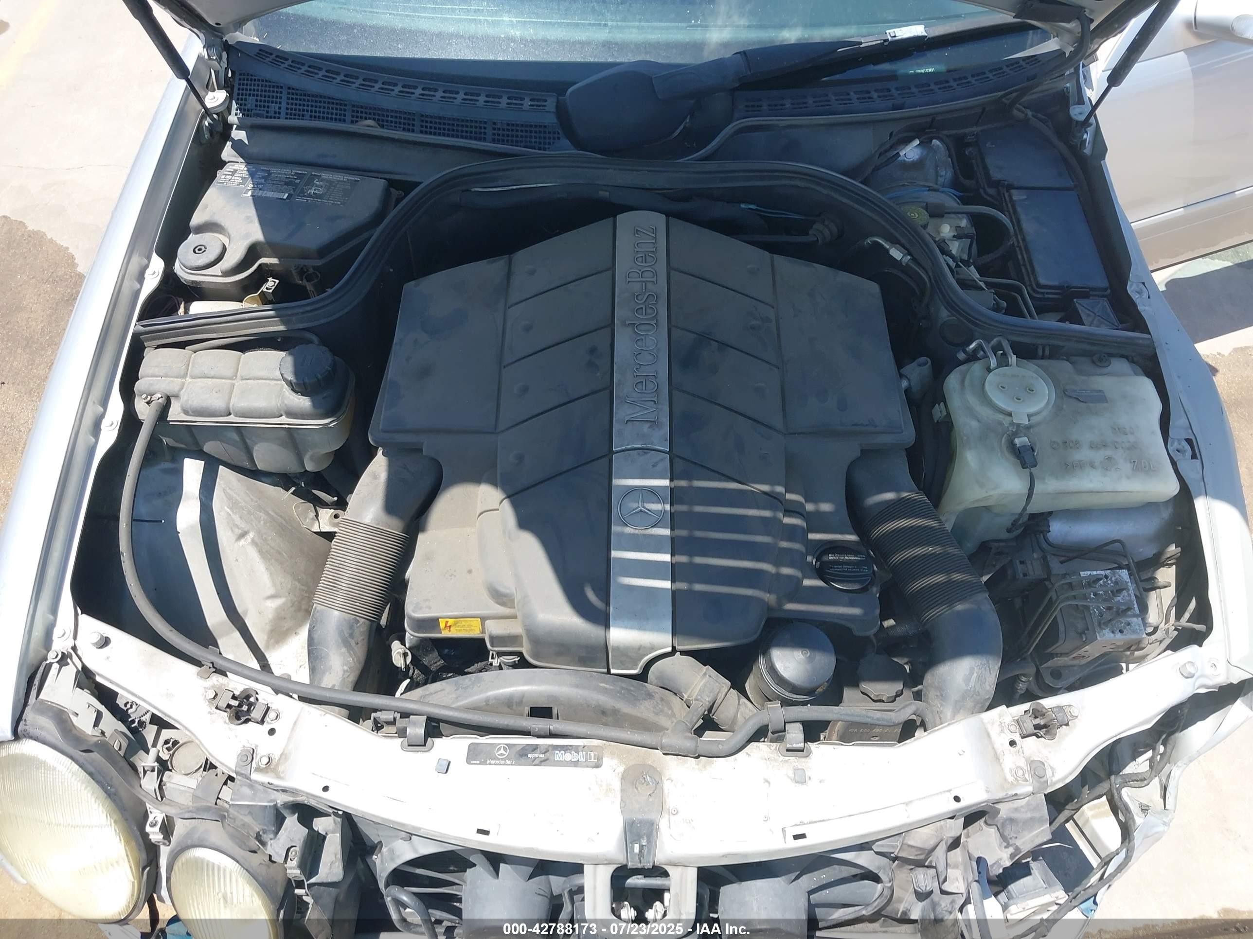 2002 Mercedes-benz Clk 430   Silver vin: WDBLJ70G92T123831