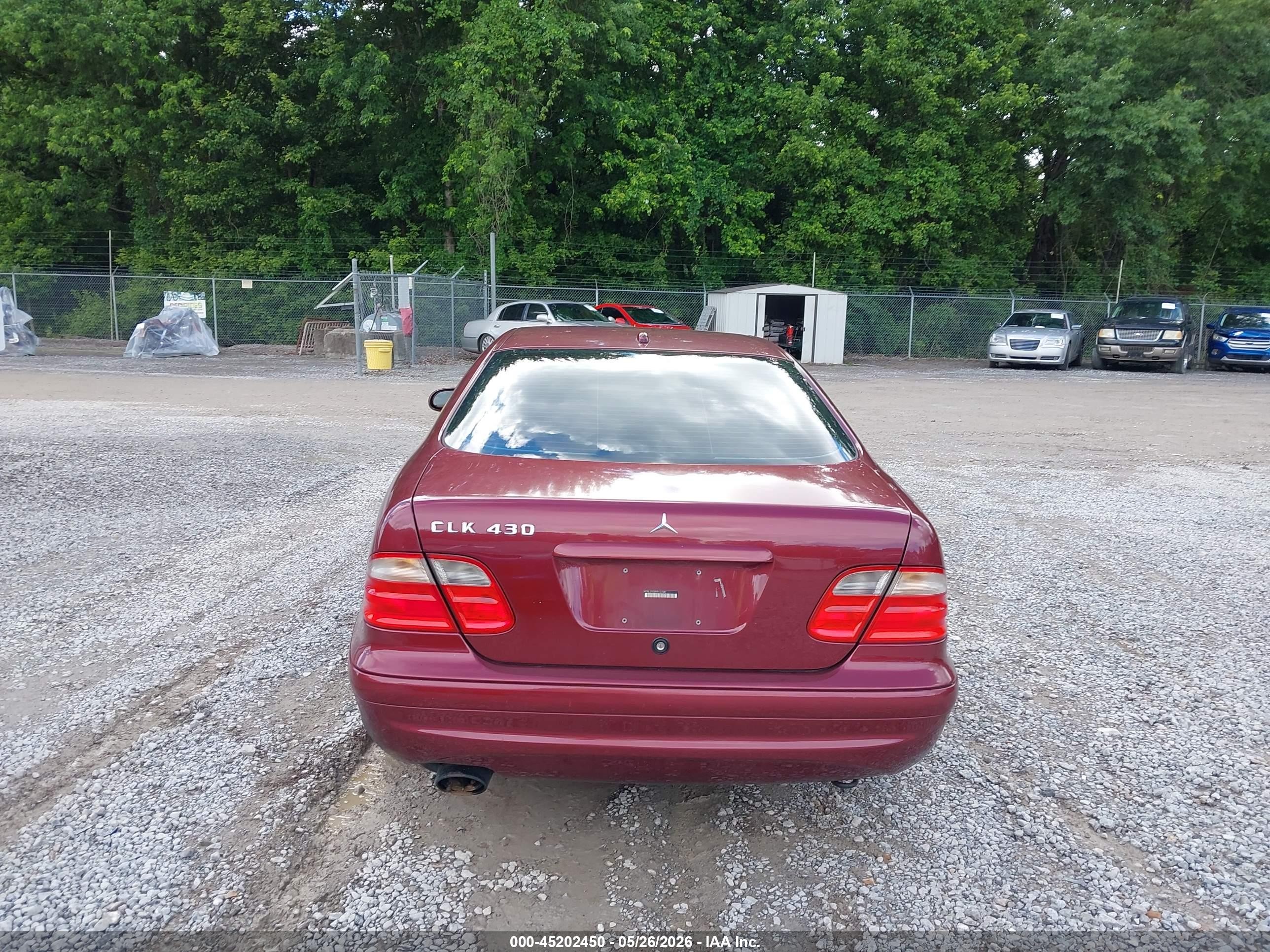 2000 Mercedes-benz Clk 430   Maroon vin: WDBLJ70G9YF137087