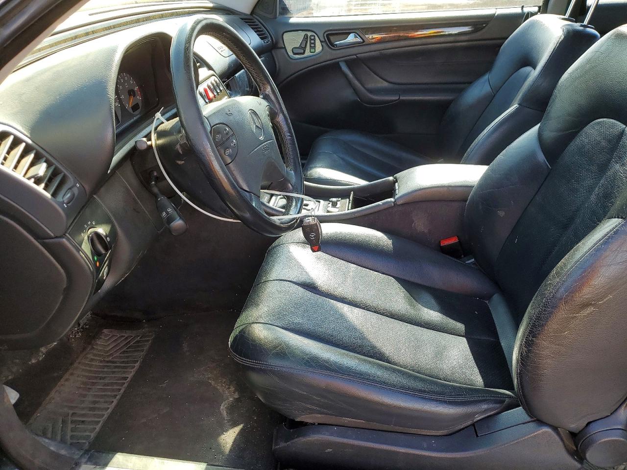 2002 Mercedes-benz Clk 430 Black vin: WDBLJ70GX2T105404