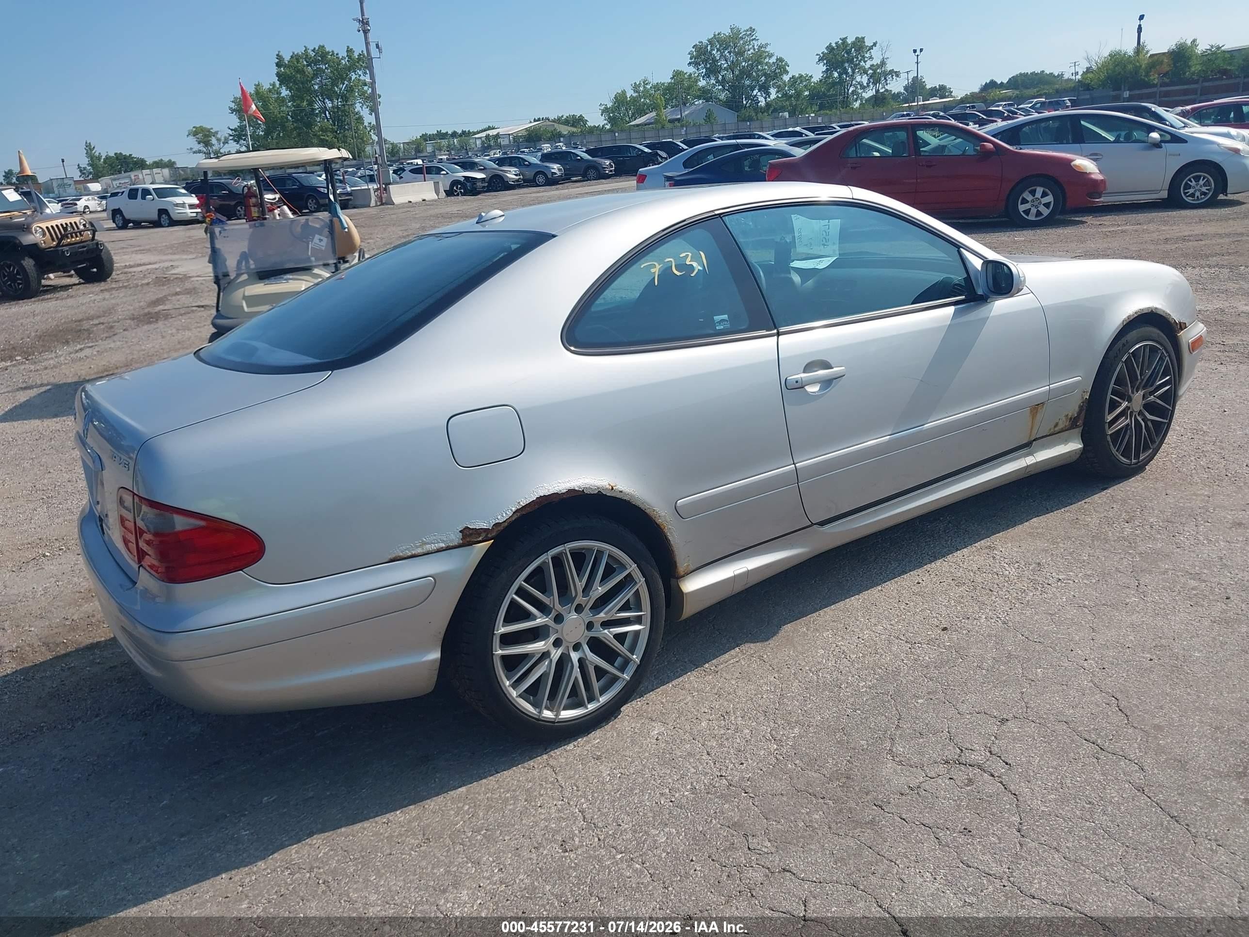 2001 Mercedes-benz Clk 55 Amg   Silver vin: WDBLJ74G31F187015