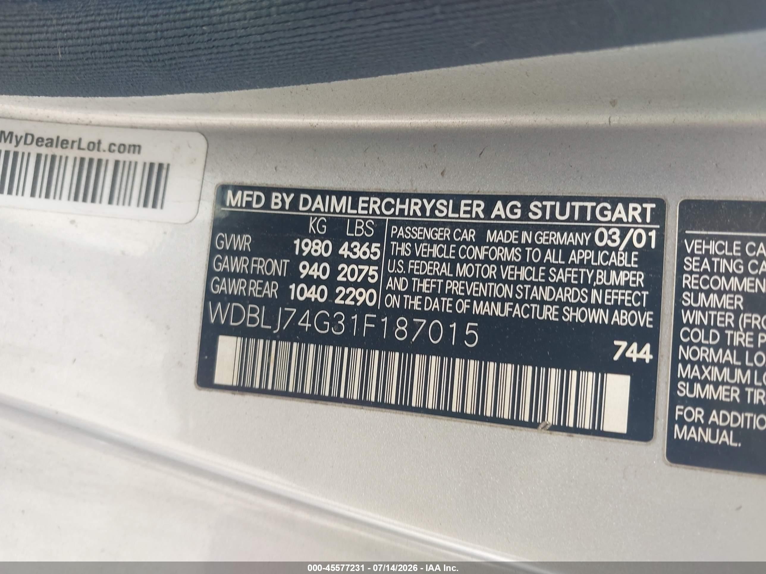 2001 Mercedes-benz Clk 55 Amg   Silver vin: WDBLJ74G31F187015