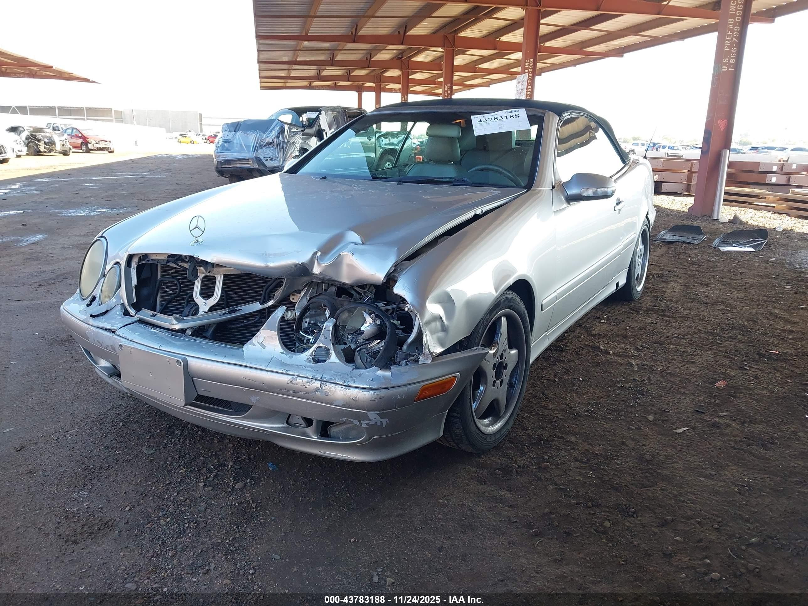 2001 Mercedes-benz Clk 320   Silver vin: WDBLK65G01T070077