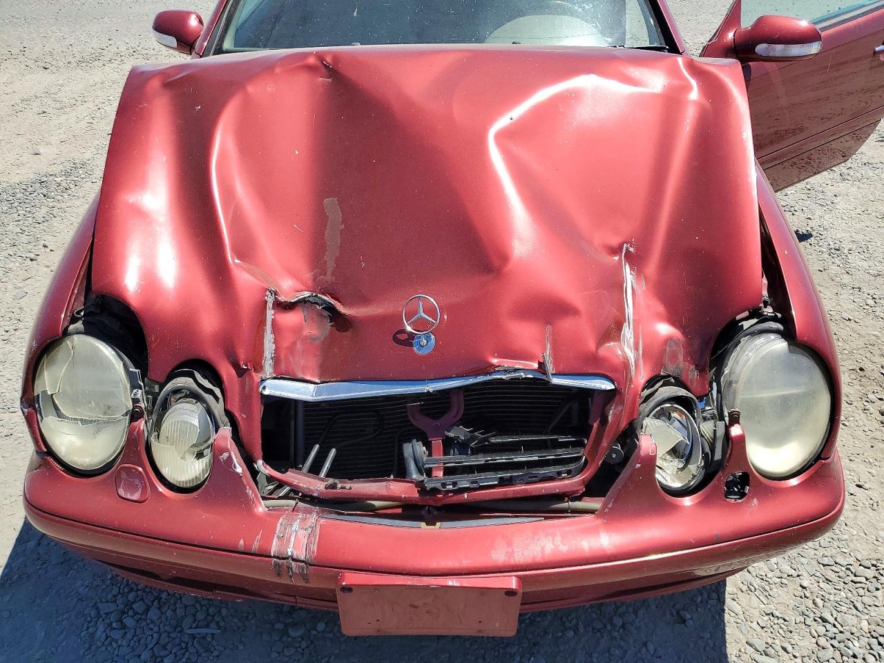 2002 Mercedes-benz Clk 320 Red vin: WDBLK65G02T114676