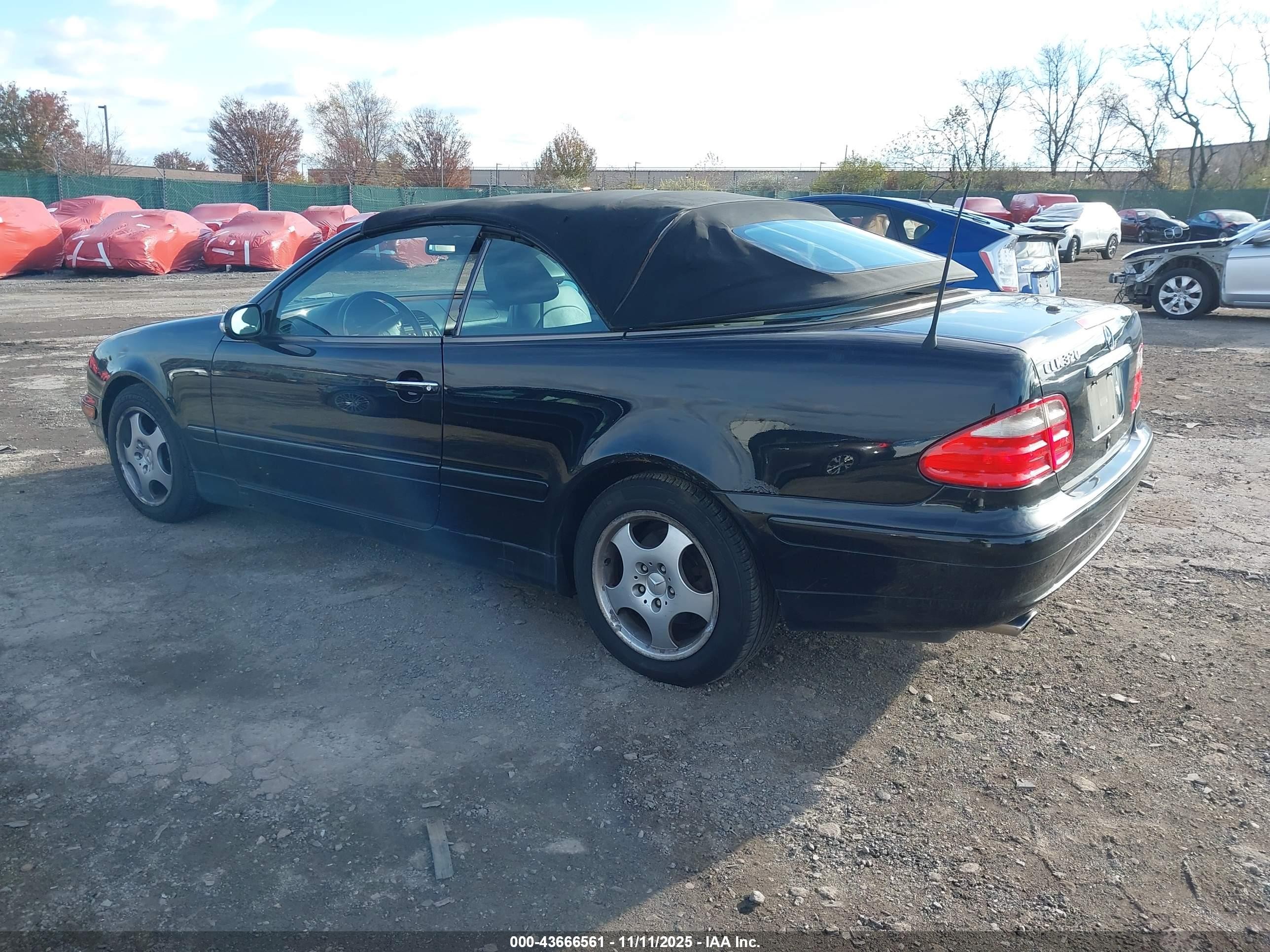 2003 Mercedes-benz Clk 320   Black vin: WDBLK65G03T138848
