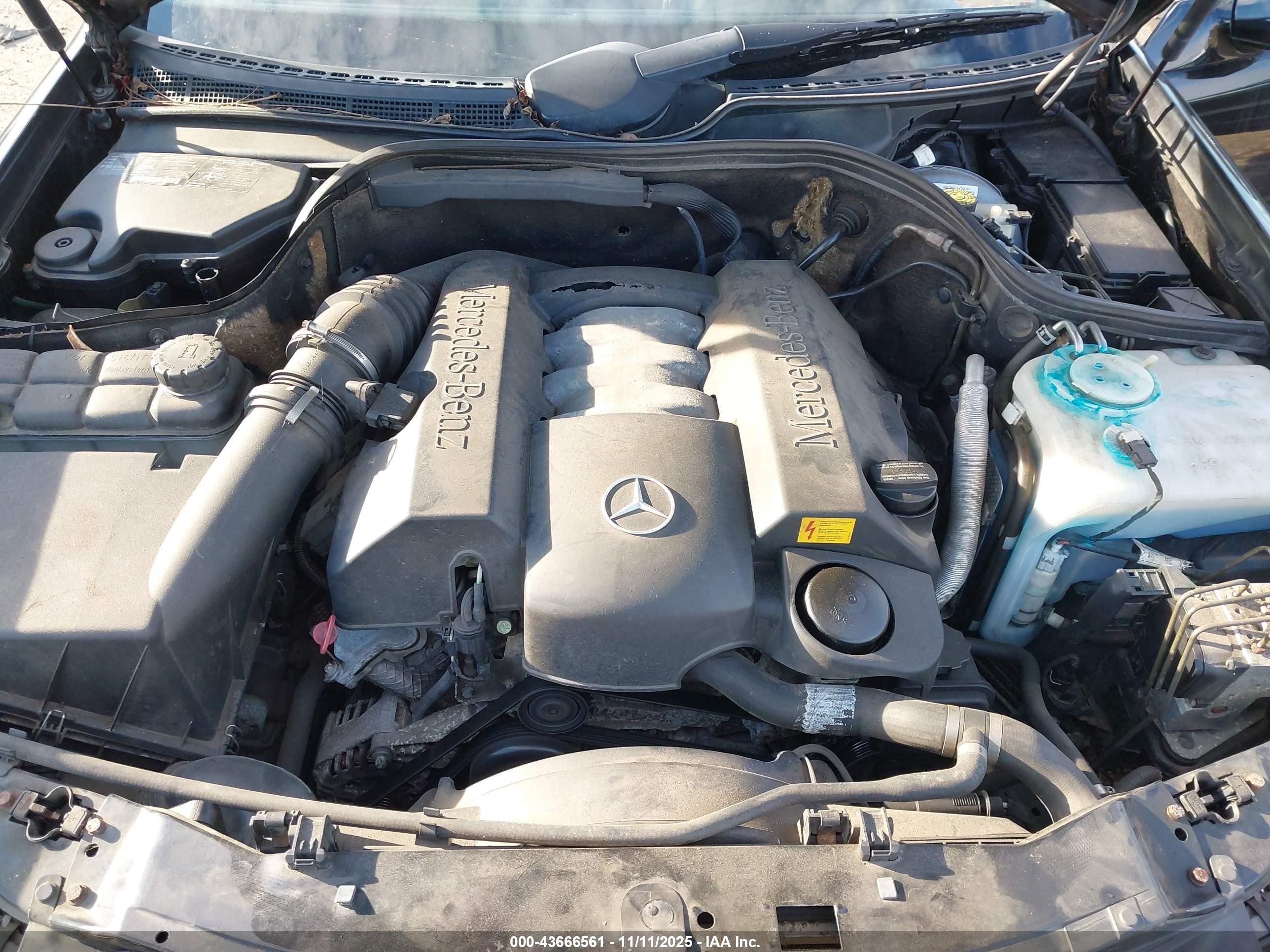 2003 Mercedes-benz Clk 320   Black vin: WDBLK65G03T138848