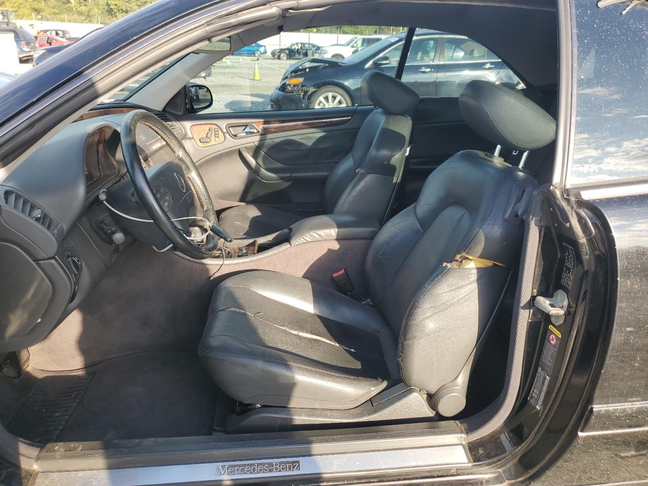 2003 Mercedes-benz Clk 320 Black vin: WDBLK65G03T143547