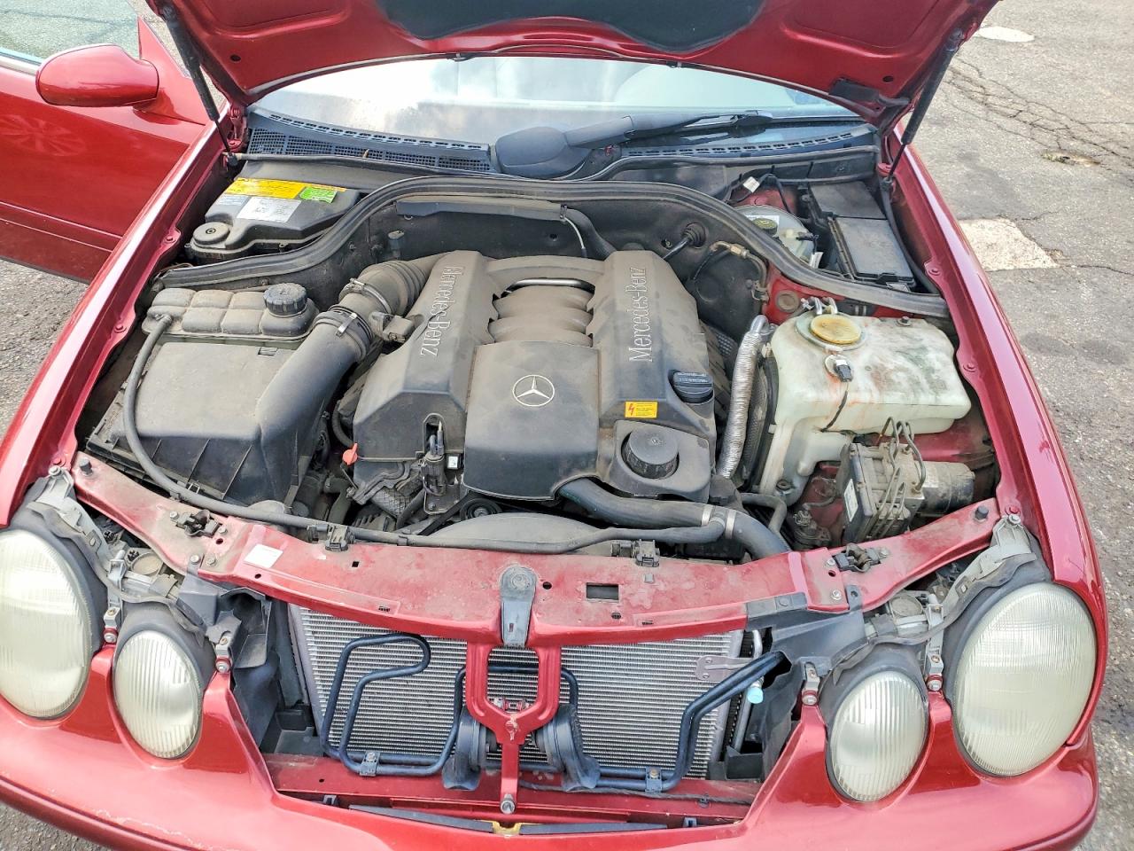 1999 Mercedes-benz Clk 320 Burgundy vin: WDBLK65G0XT003133