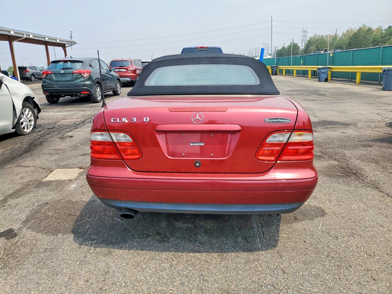 1999 Mercedes-benz Clk 320 Burgundy vin: WDBLK65G0XT003133