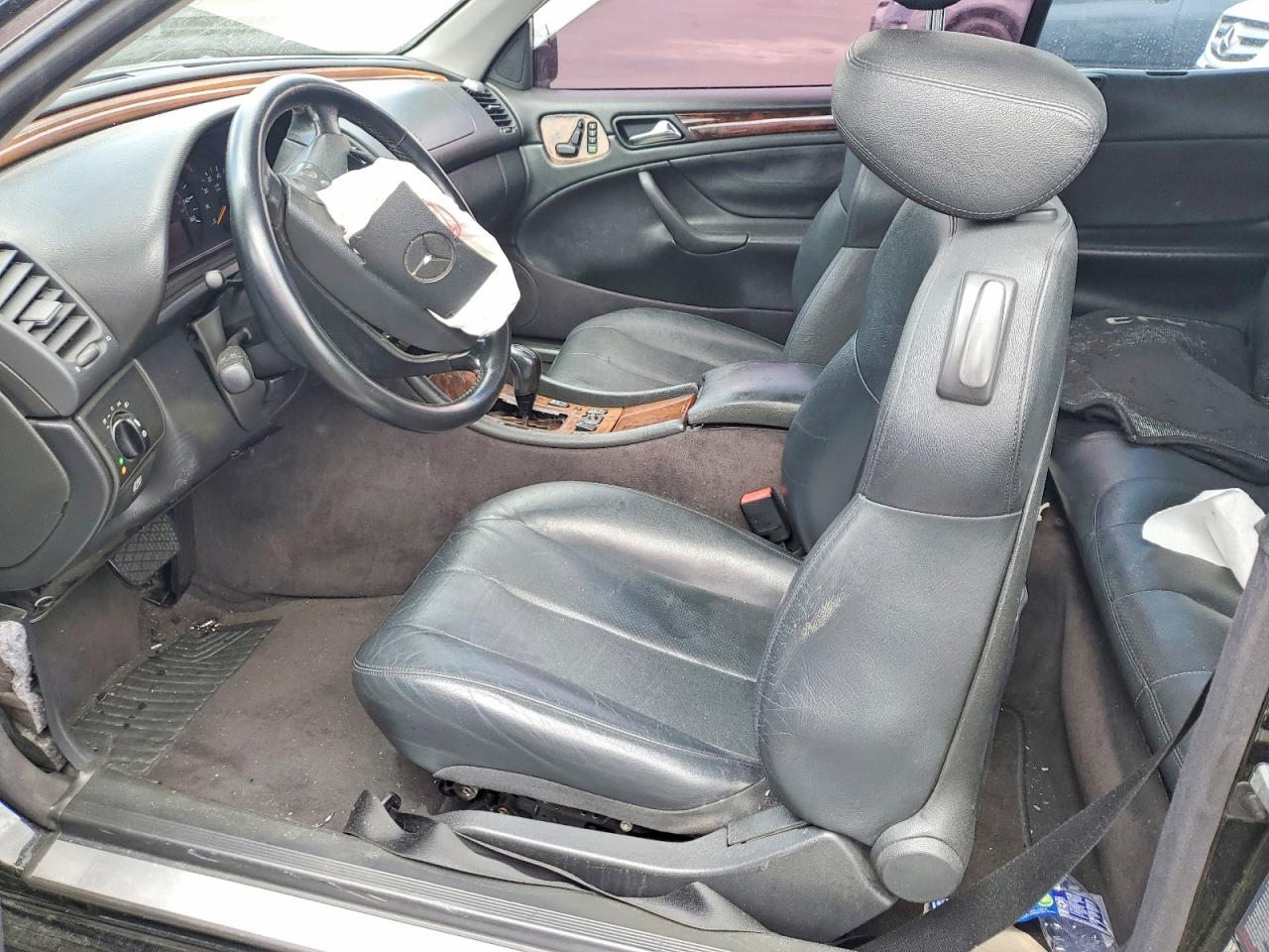 2002 Mercedes-benz Clk 320 Черный vin: WDBLK65G12T123029