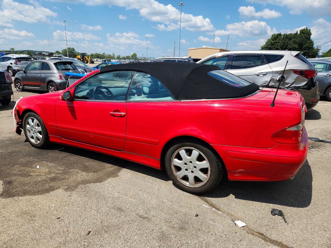 2003 Mercedes-benz Clk 320 Red vin: WDBLK65G13T136798