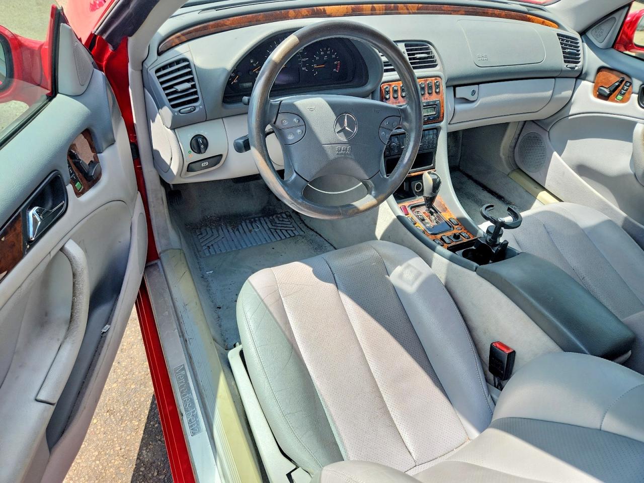 2003 Mercedes-benz Clk 320 Red vin: WDBLK65G13T136798
