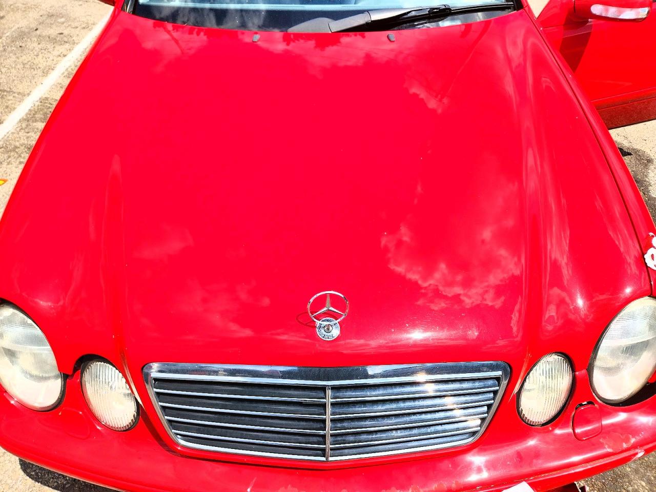 2003 Mercedes-benz Clk 320 Red vin: WDBLK65G13T136798