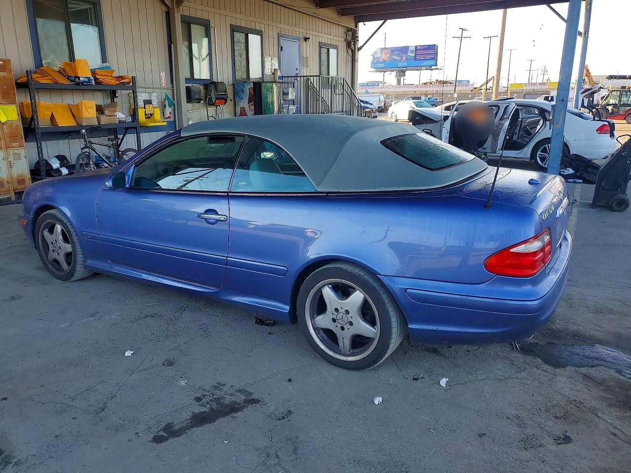 2002 Mercedes-benz Clk 320 Blue vin: WDBLK65G22T109267