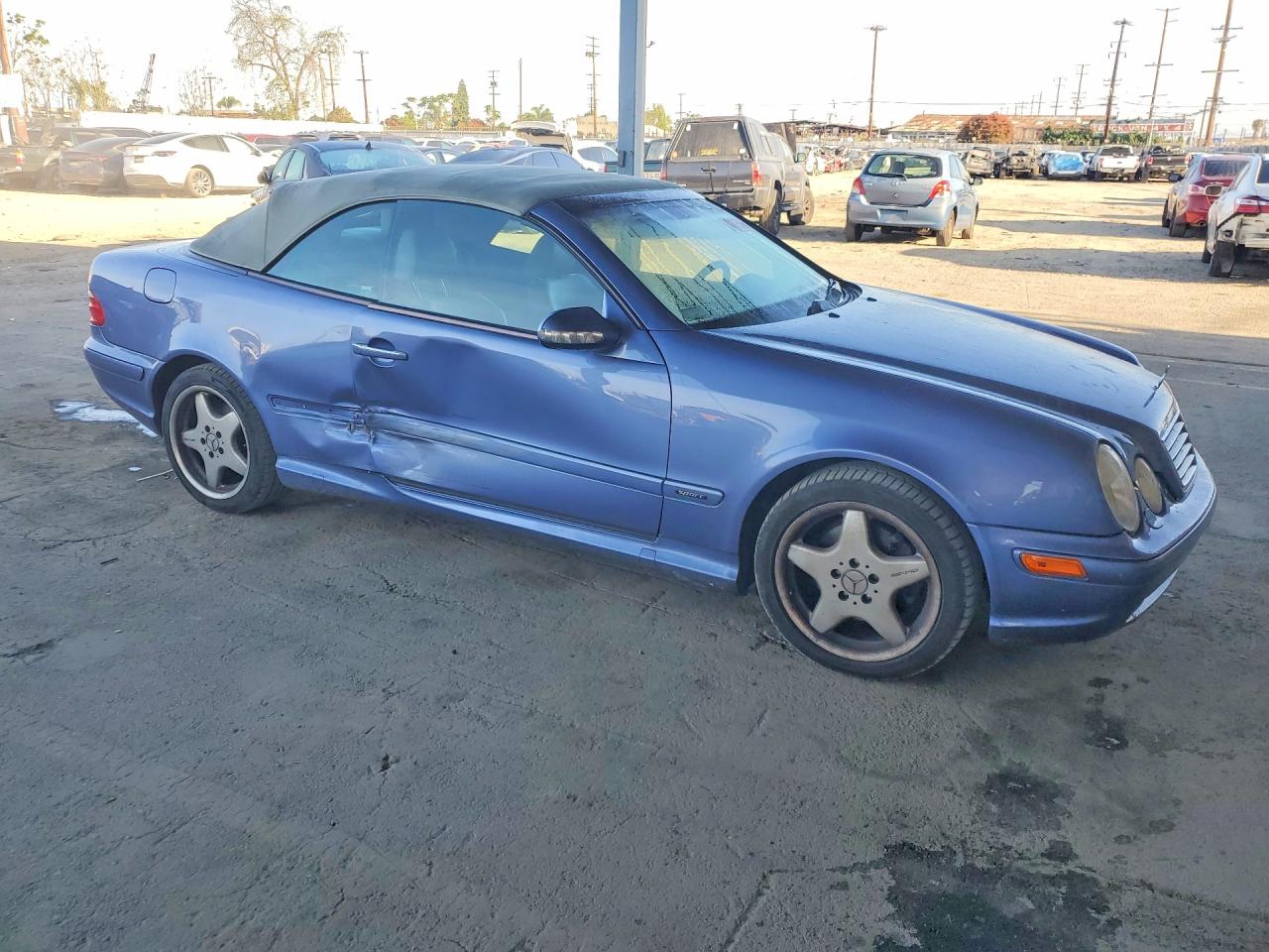 2002 Mercedes-benz Clk 320 Blue vin: WDBLK65G22T109267